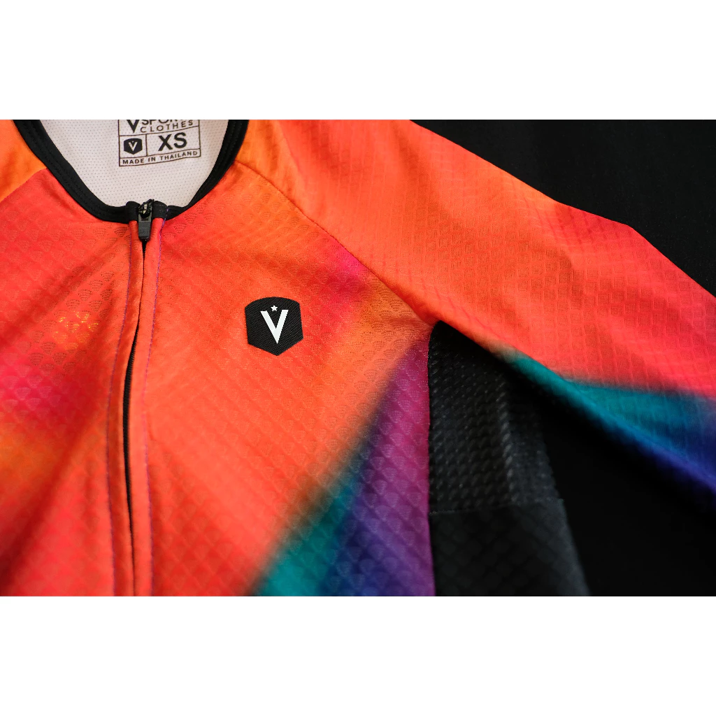 V sports clothes | The Sun Collection - Image 7